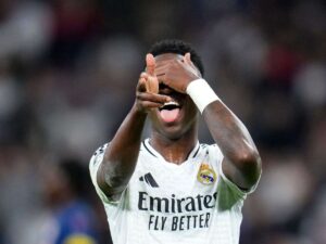 El-Real-Madrid-goleo-al-Salzburgo-con-hito-de-Vinicius.jpg