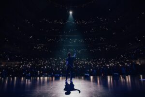 Fonseca-anuncia-una-nueva-gira-Tropicalia-por-EEUU.jpg