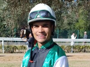 Gabriel-Arguinzones-duplico-en-Hipodromo-de-Andalucia.jpg