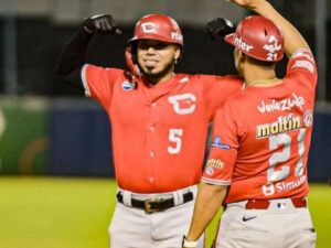 Harold-Castro-se-erigio-como-MVP-del-Round-Robin.jpg