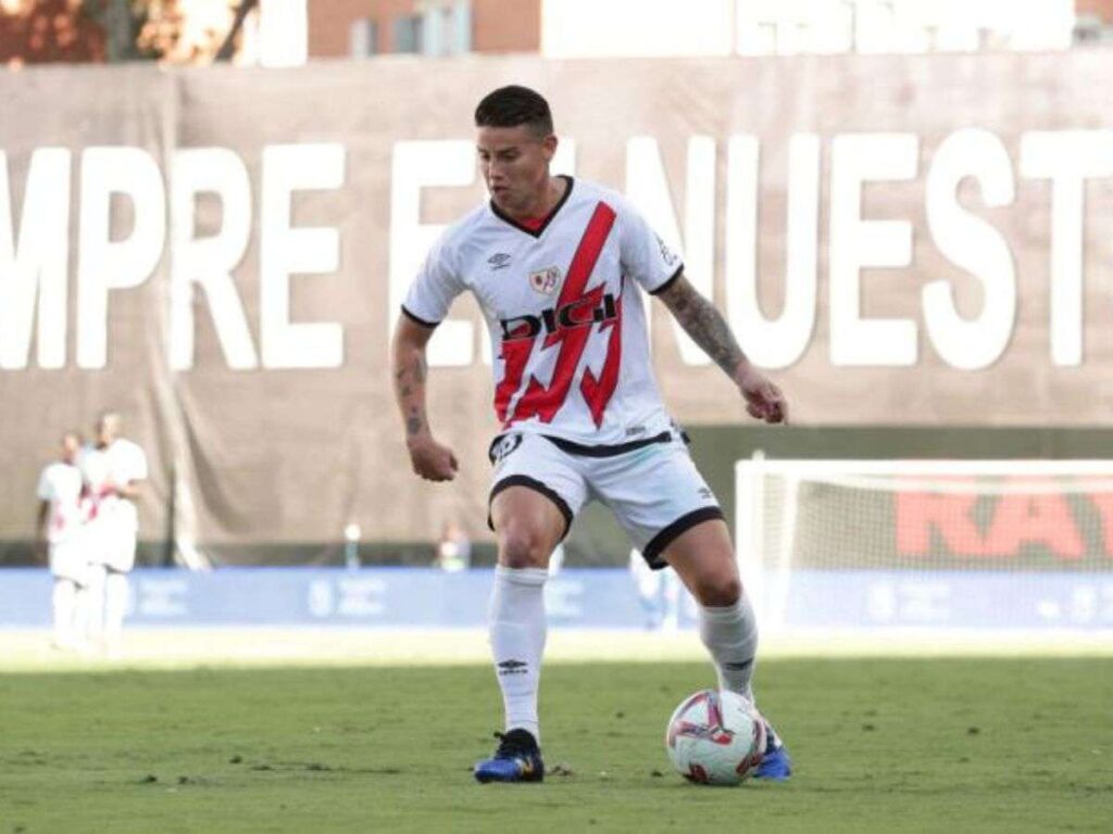 James-Rodriguez-sale-del-Rayo-Vallecano.jpg