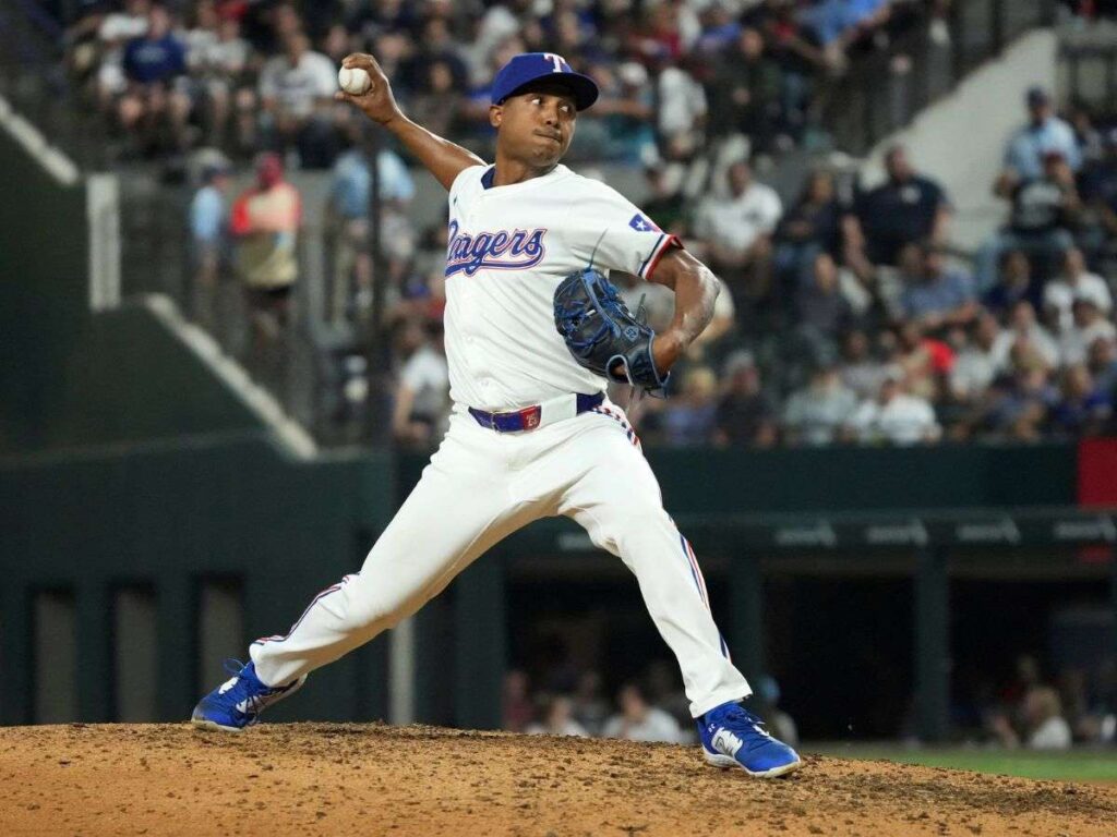 Jose-Leclerc-acordo-por-una-campana-con-Oakland.jpg