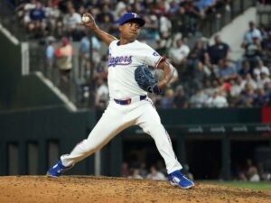 Jose-Leclerc-acordo-por-una-campana-con-Oakland.jpg