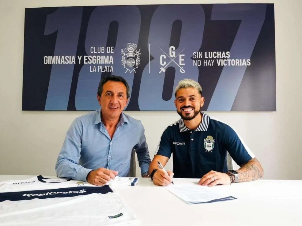 Junior-Moreno-es-nuevo-jugador-de-Gimnasia-La-Plata.jpg