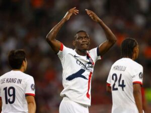 Kolo-Muani-llega-en-calidad-de-cedido-a-la-Juventus.jpg