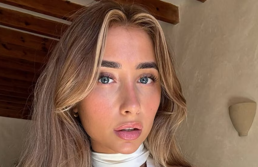 La-modelo-de-OnlyFans-Lily-Phillips-que-se-acosto-con.png