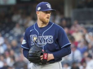 Los-Rays-evitan-el-arbitraje-salarial-con-Drew-Rasmussen.jpg