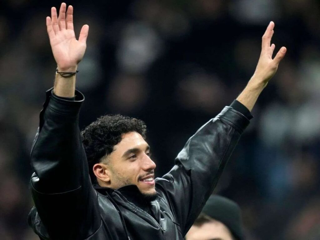 Manchester-City-ficha-al-atacante-Omar-Marmoush.jpg