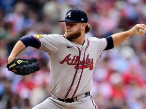 Mets-robustece-su-bullpen-con-AJ-Minter.jpg