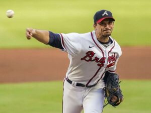 Mongo-y-guasabear-nada-con-el-beisbol.jpg