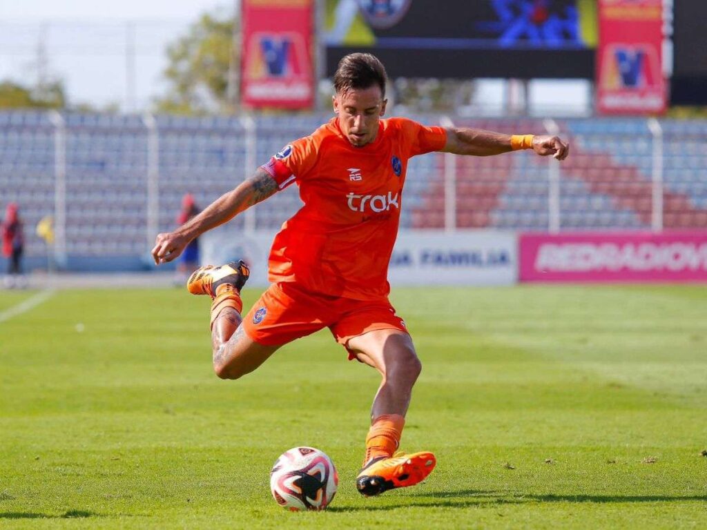 Rafael-Arace-regresa-al-futbol-chileno.jpg