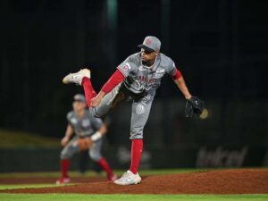 Ricardo-Pinto-regresa-a-los-Diablos-Rojos-del-Mexico.jpg