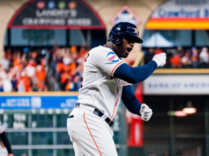 Yordan-Alvarez-asegura-estar-al-100.png