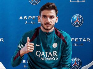 ¡Bombazo-Khvicha-Kvaratskhelia-ficha-por-el-PSG.jpg