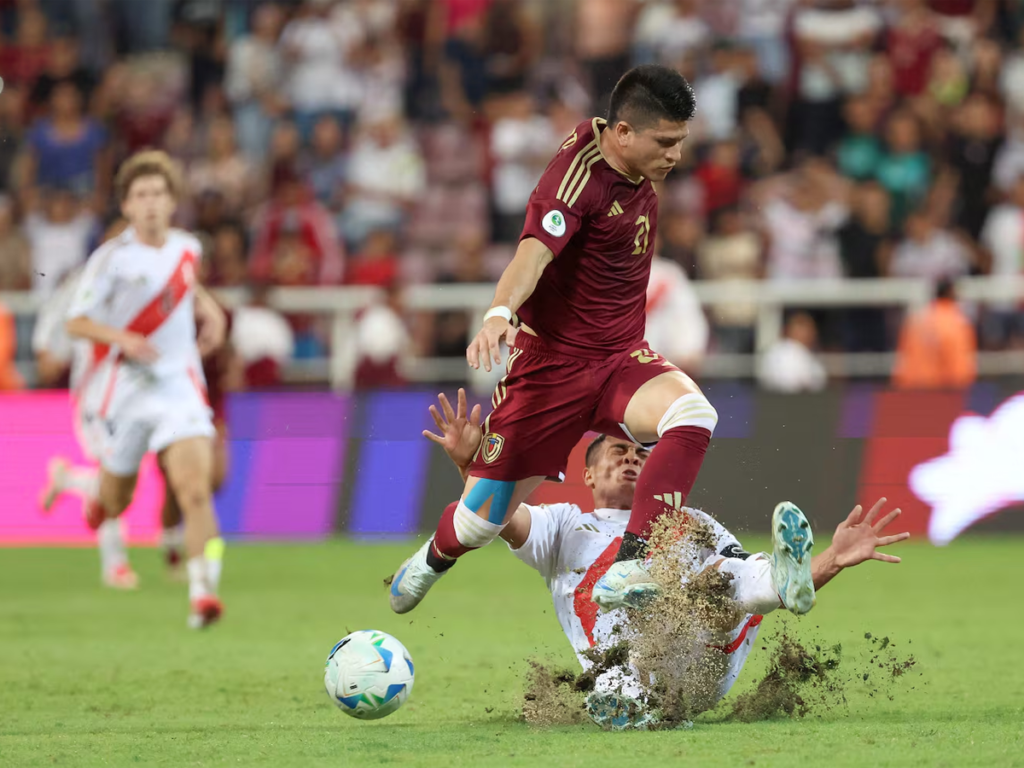 ¡Goleada-Venezuela-suma-primeros-tres-puntos-en-el-Sudamericano.png