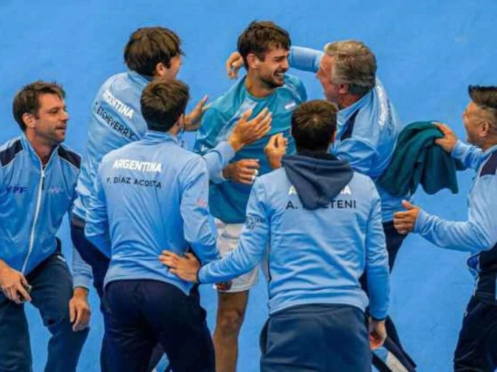 Argentina-batallo-con-garras-para-avanzar-en-la-Copa-Davis.jpg