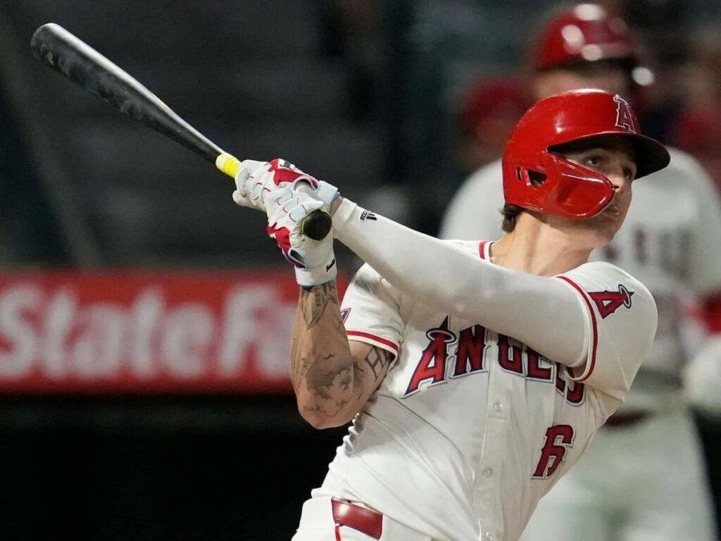 Mickey-Moniak-gano-su-arbitraje-contra-los-Angelinos.jpg