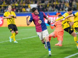 Barcelona-cae-pero-avanza-a-semis-de-Champions.jpg