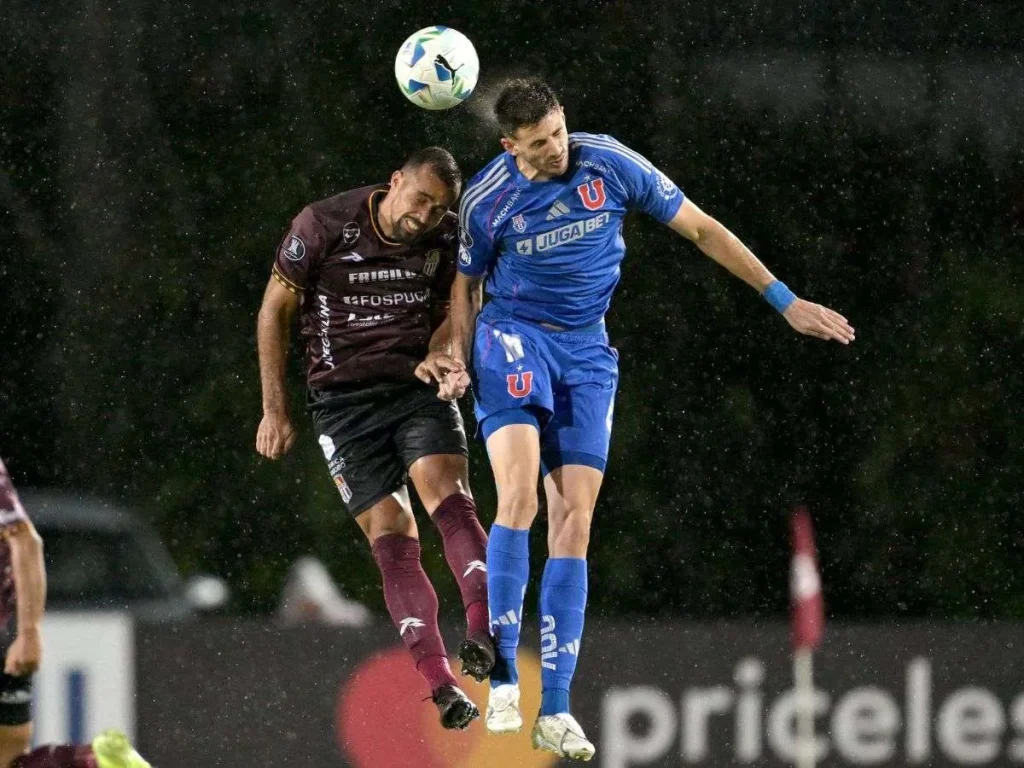 Carabobo-igualo-ante-la-U-de-Chile-en-la-Libertadores.jpg