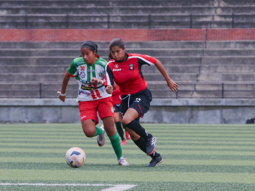 El-Caracas-FC-sigue-invicto-en-la-Liga-Futve-Femenina.png