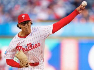 Jesus-Luzardo-sin-decision-en-triunfo-de-Philadelphia.jpg