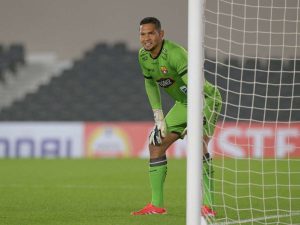 Jose-Contreras-gigante-frente-a-River-Plate.jpg