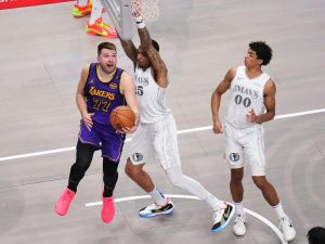 Luka-Doncic-regreso-a-Dallas-con-45-puntos.jpg
