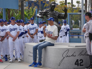 MLB-enaltecio-una-vez-mas-el-legado-de-Jackie-Robinson.png