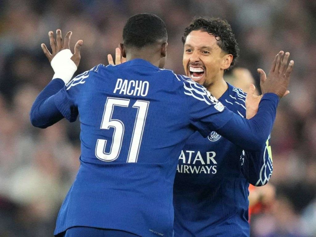 PSG-sufrio-mas-de-la-cuenta-frente-al-Aston-Villa.jpg