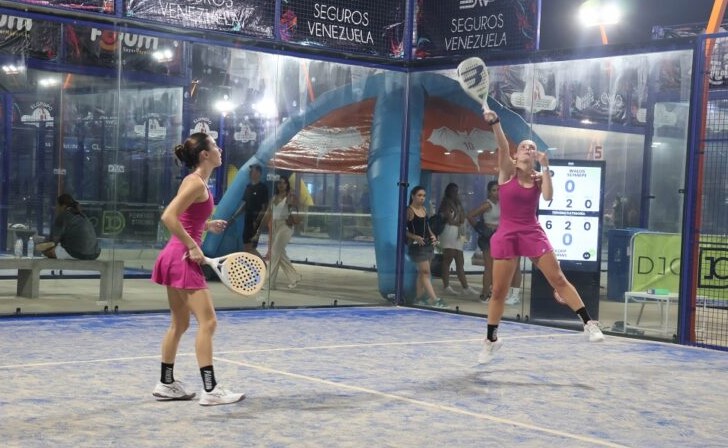 Padel-en-Playa-Waikiki-Arranco-el-internacional-Puerto-Cabello-Open.jpg