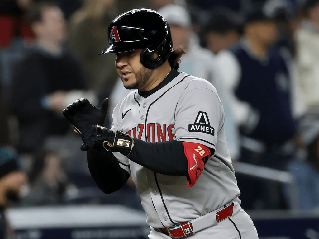 Suarez-y-Perez-por-300-HR.png