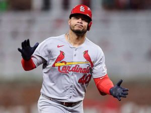 Willson-Contreras-escala-en-lista-jonronera-de-criollos.jpg