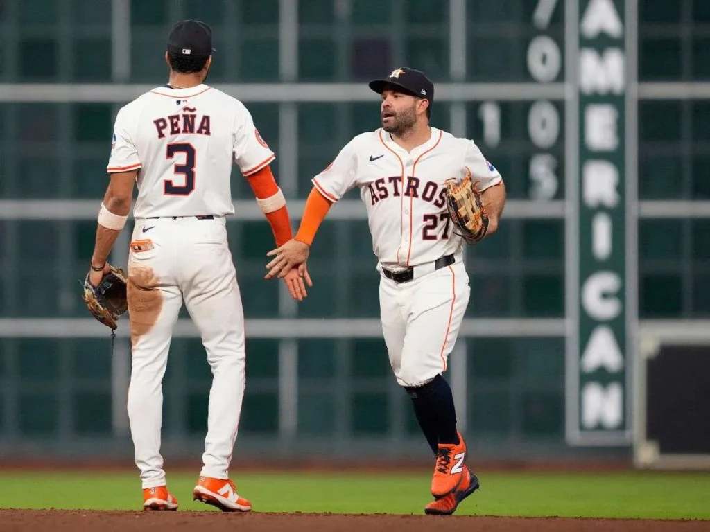 Altuve-llego-al-podio-de-partidos-jugados-con-los-Astros.jpg