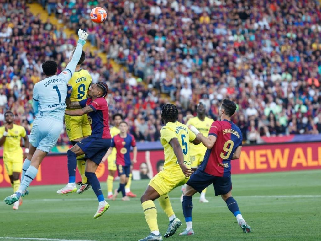Barcelona-no-pudo-ante-Villarreal-en-Montjuic.jpg