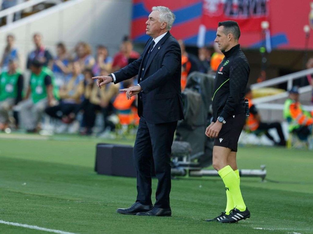 Brasil-anuncia-el-fichaje-de-Carlo-Ancelotti.jpg