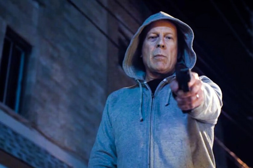 Bruce-Willis-canalizo-el-espiritu-de-Charles-Bronson-en-una.jpeg