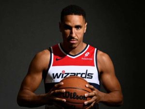 Clippers-ponen-su-mirada-en-Malcolm-Brogdon.jpg