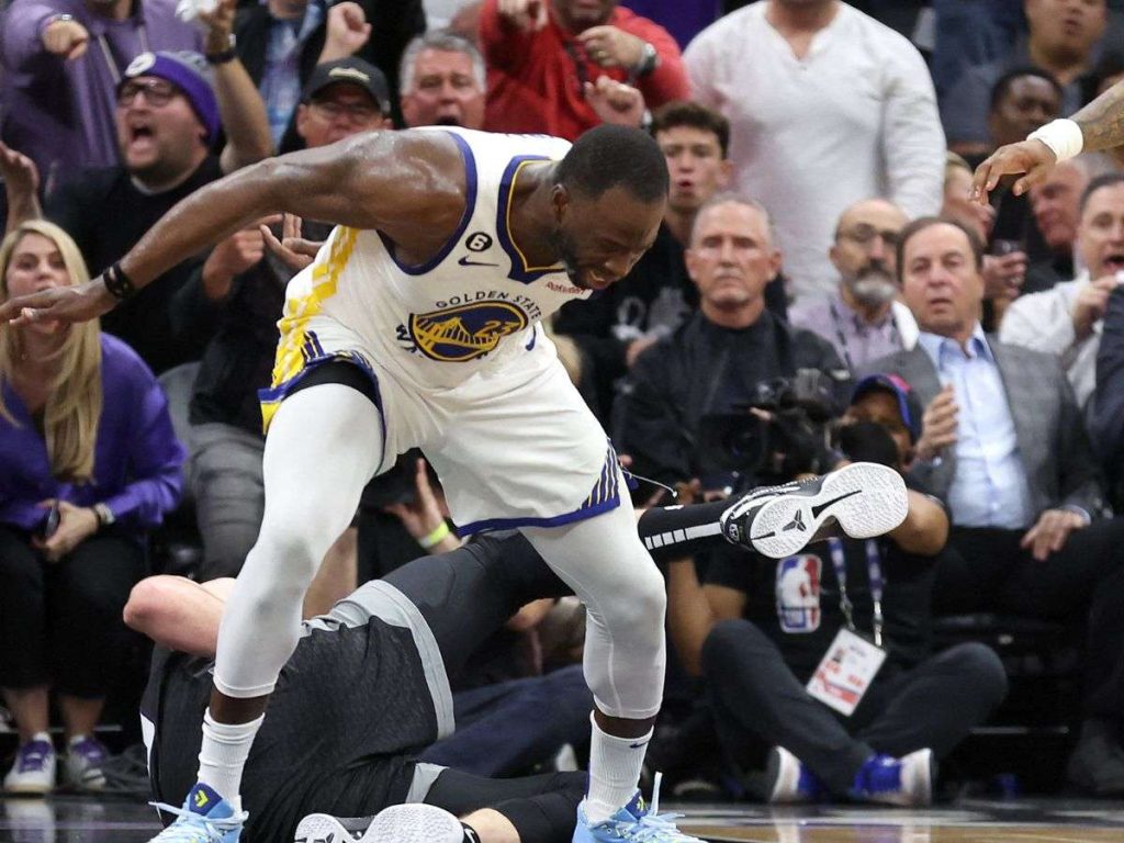 Draymond-Green-es-castigado-por-la-NBA.jpg