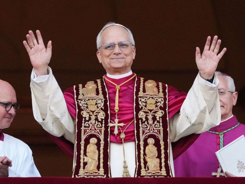 El-papa-Leon-XIV-es-fan-de-los-Medias-Blancas.jpg