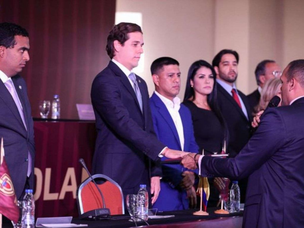 En-la-Federacion-de-Futbol-nunca-leyeron-a-McLuhan.jpg