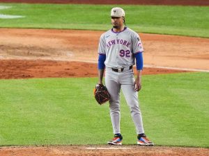 Genesis-Cabrera-firma-con-Cachorros-tras-dejar-a-los-Mets.jpg