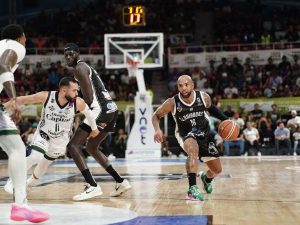 Gregory-Vargas-historico-en-el-baloncesto-nacional.jpg