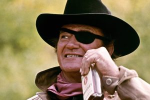 John-Wayne-se-nego-a-blasfemar-durante-toda-su-carrera.jpeg