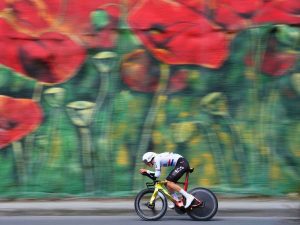Joshua-Tarling-gana-el-contrarreloj-del-Giro.jpg