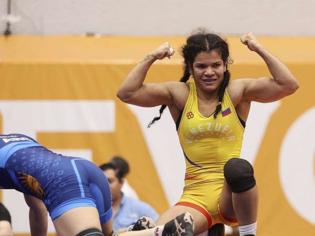Lucha-femenina-tambien-sumo-en-Monterrey.jpg