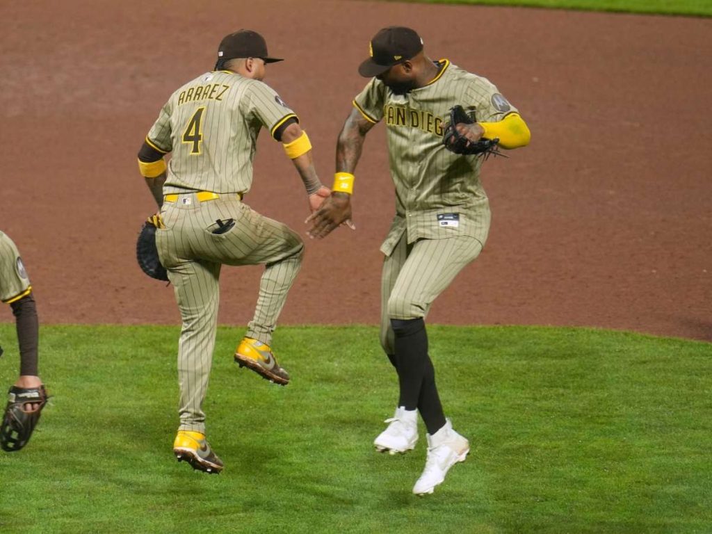 Luis-Arraez-castigo-a-los-Piratas.jpg