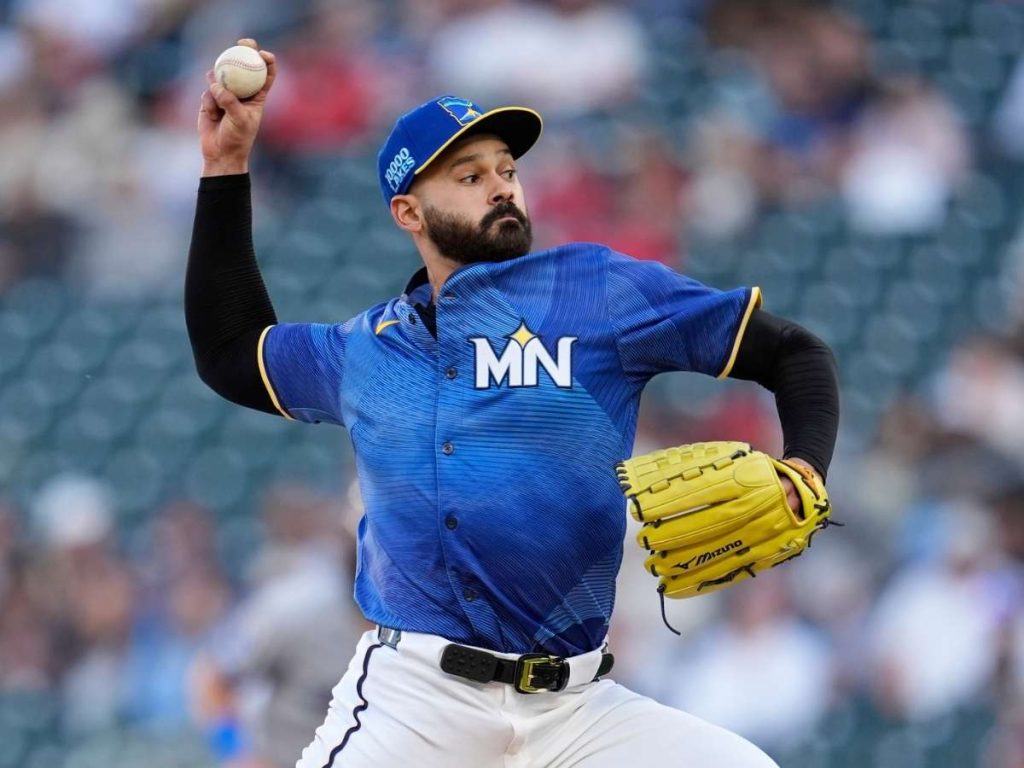 Pablo-Lopez-firmo-otra-buena-salida-frente-a-Kansas-City.jpg