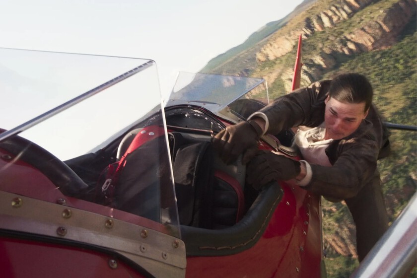 Tom-Cruise-y-Stitch-se-baten-en-un-duelo-de.jpeg