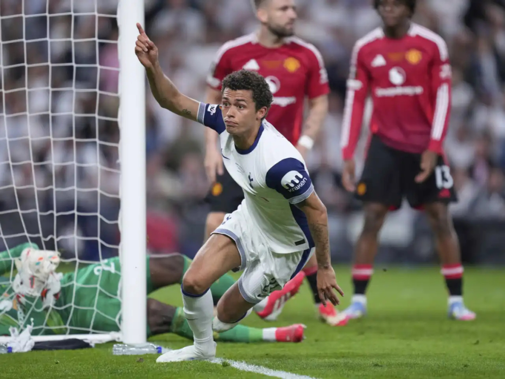 Tottenham-derroto-al-Manchester-United-y-gano-la-Europa-League.png