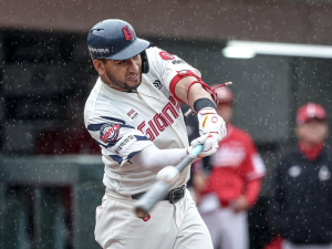 Victor-Reyes-sacudio-HR-en-triunfo-de-Gigantes.png